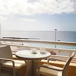 Cozy 1 Bedroom With Sunny Terrace, Beach & Center, Couples 아파트 로스크리스티아노스
